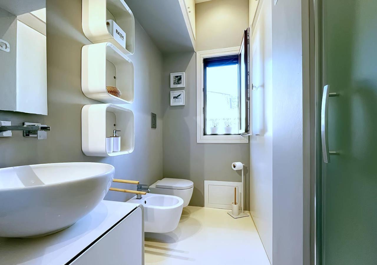 Solemar Sicilia - White Loft Apartment ปาแลร์โม ภายนอก รูปภาพ